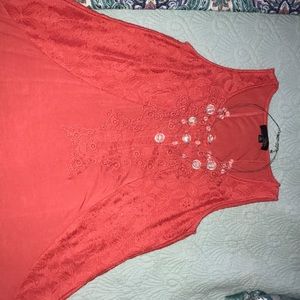 Gorgeous tank with detailed lace work!